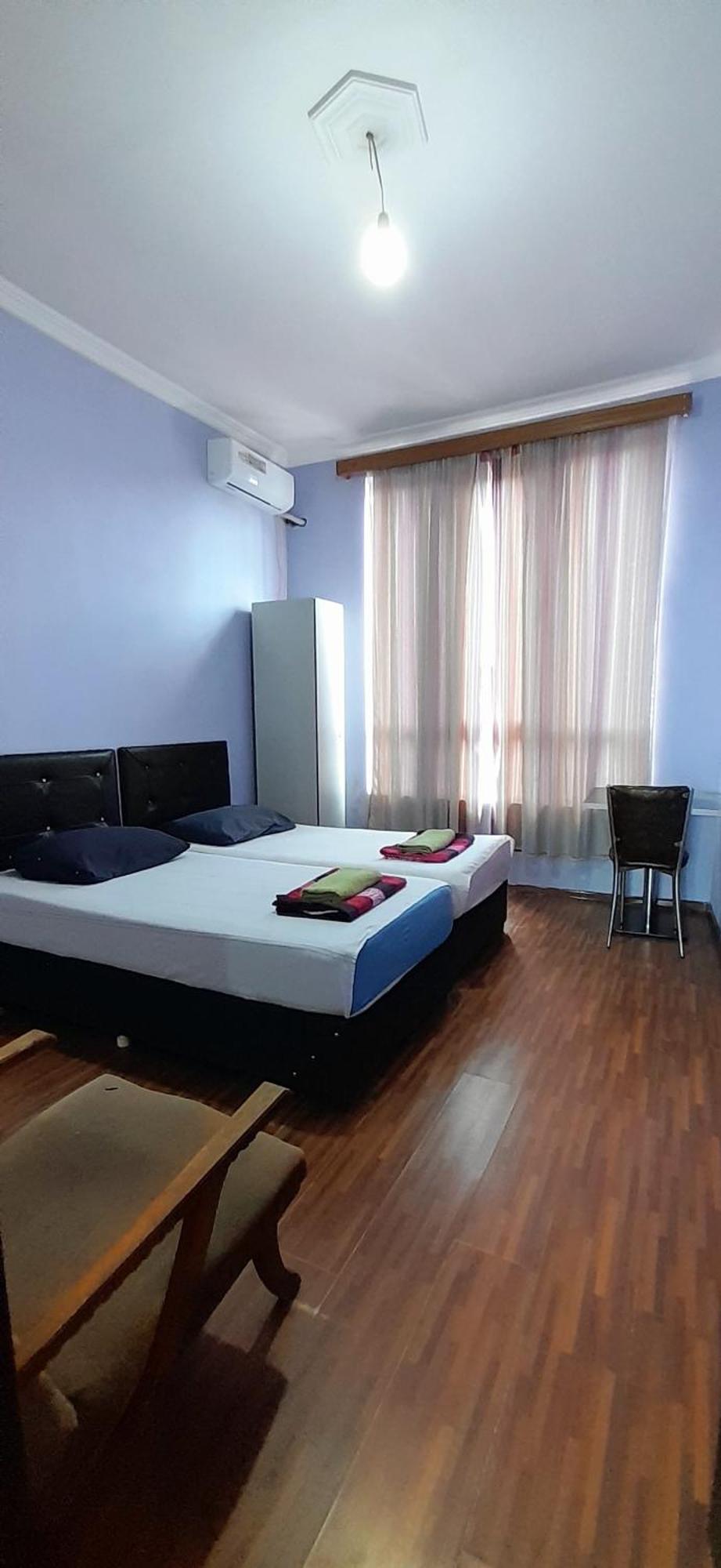 Guesthouse Qeti Batumi Exterior photo